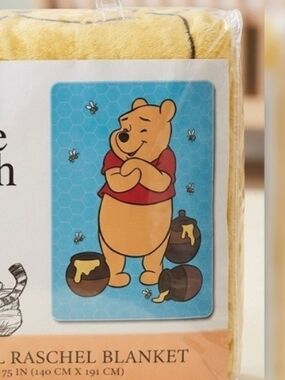 NWT Disney Winnie the Pooh Bear Twin/Full Size Raschel Blanket